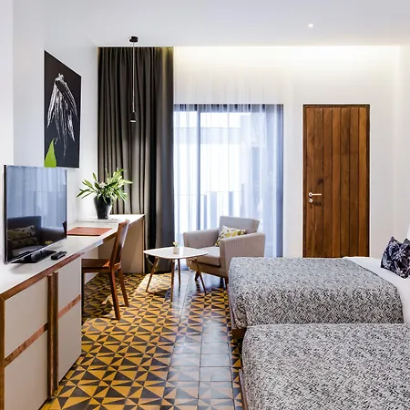 1920 Hotel