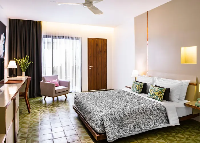 Hotel 1920 4*